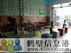 軍民花園一區(qū)門口西，小吃店，3萬(wàn)轉(zhuǎn)讓費(fèi)，不包括房租，營(yíng)業(yè)中